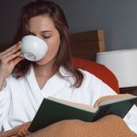 Odzyskaj swój czas: mikro‑rytuały, które zmieszczą się w każdym, nawet najbardziej zabieganym dniu