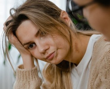Toksyczne relacje pod kontrolą: 10 sprawdzonych sposobów na odzyskanie spokoju i granic