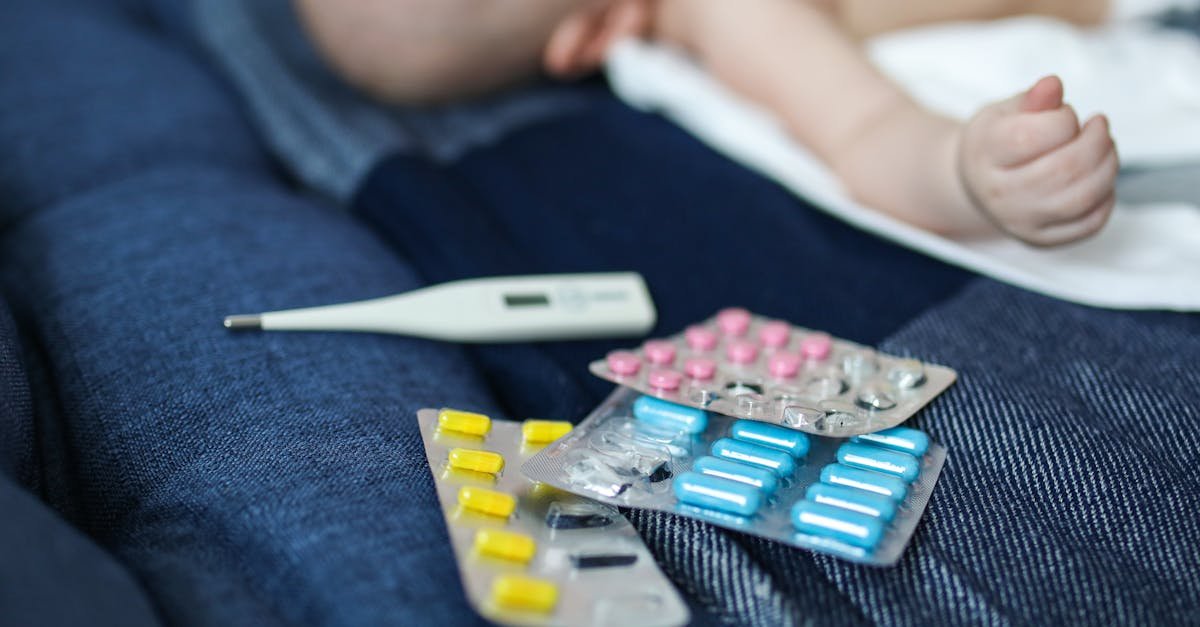 Ulewanie u maluszka — norma czy sygnał alarmowy? Sprawdź, kiedy iść do lekarza